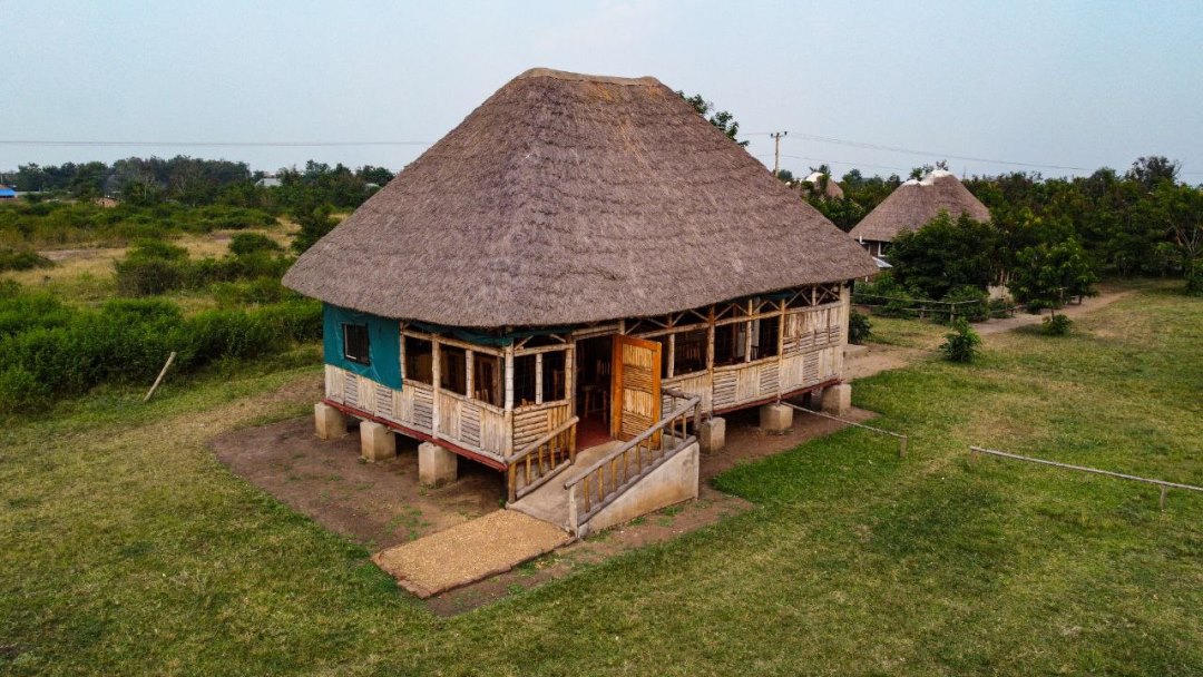 Property Exterior Photo Songbird Safari Lodge & Campsite Katunguru Uganda Western Region