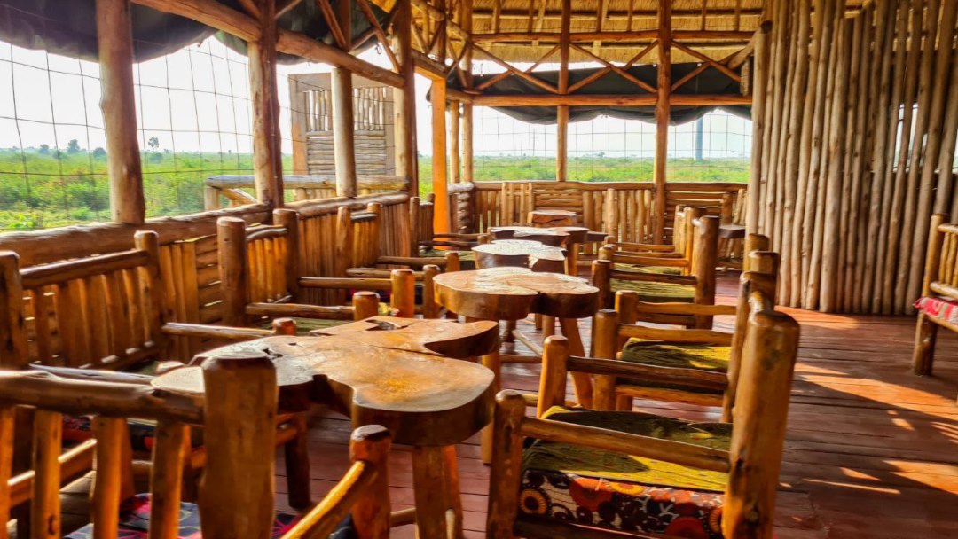 Restaurant Photo Songbird Safari Lodge & Campsite Katunguru Uganda Western Region