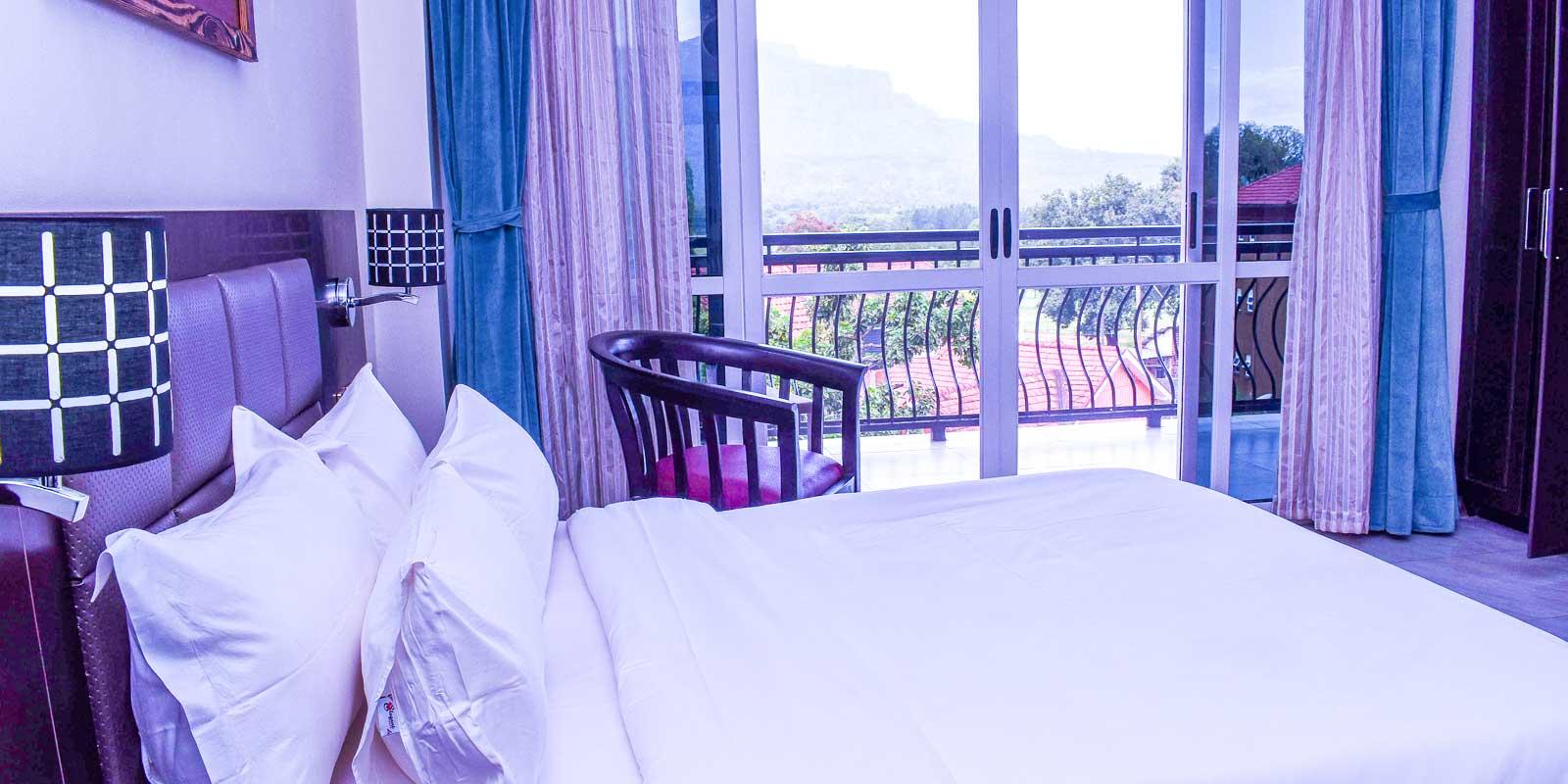 Executive Deluxe Bedroom Photo Mbale Courts View Hotel Mbale Uganda Eastern Region