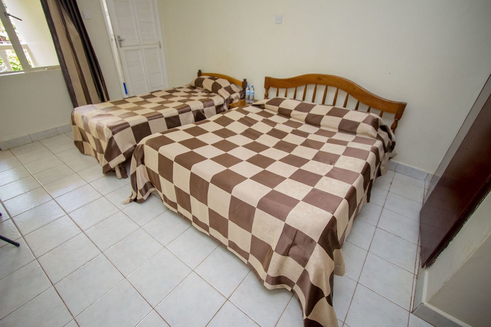 Twin Bedroom Photo Prime Hotel Tororo Uganda Eastern Region 1