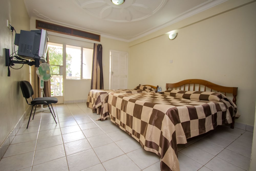 Twin Bedroom Photo Prime Hotel Tororo Uganda Eastern Region