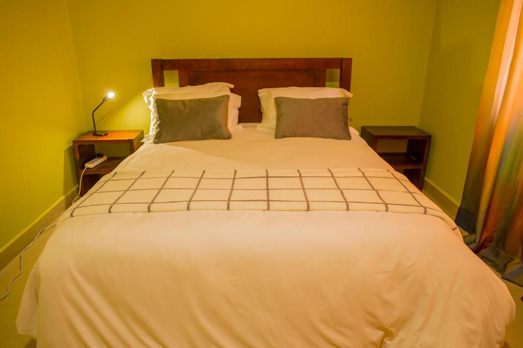 Single Bedroom Photo Mamikki Hotel Apartments Tororo Uganda Eastern Region