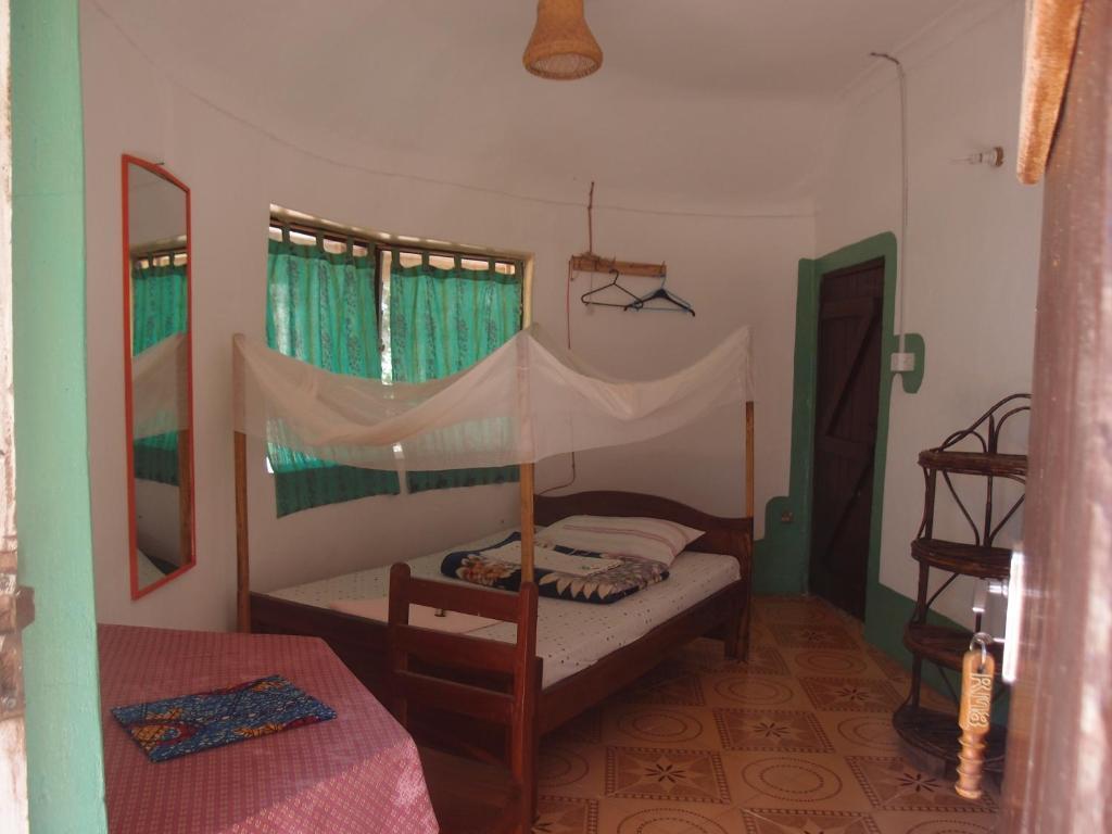 Double Bedroom Photo Salem Uganda Guesthouse Mbale Uganda Western Region 1