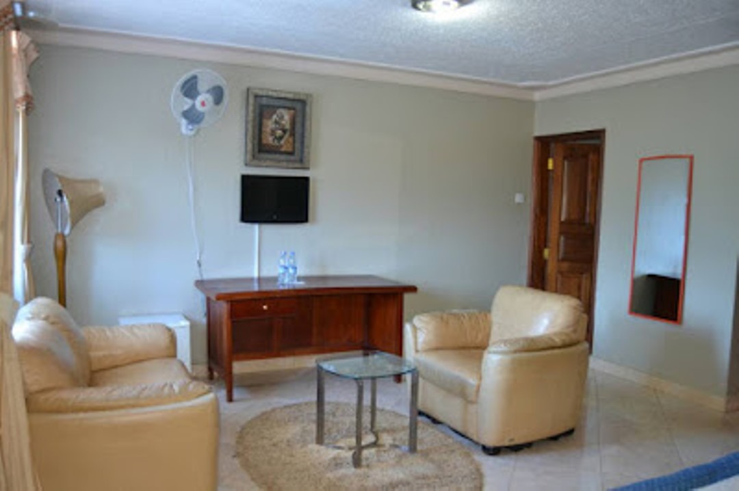 Living area Photo Hilltop Hotel Mbale Uganda Western Region