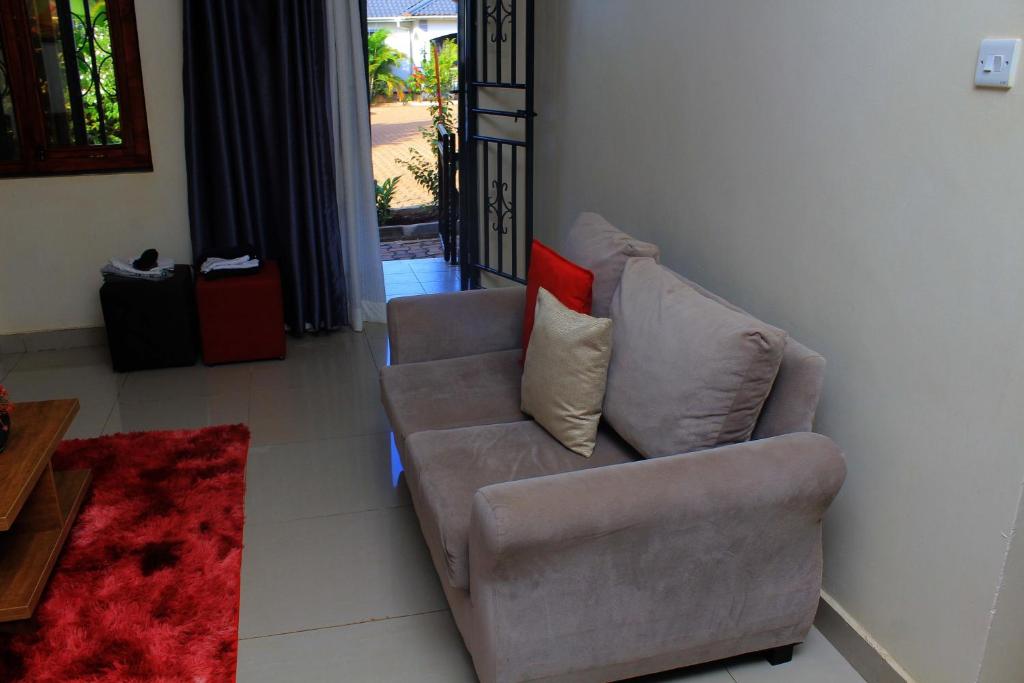 Living area Photo Mamikki Hotel Apartments Tororo Uganda Eastern Region 1