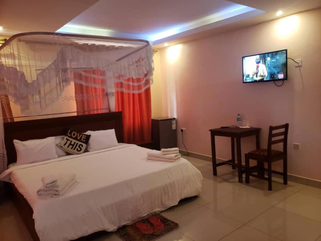 Standard Bedroom Photo Elgon Palace Hotel Mbale Uganda Western Region