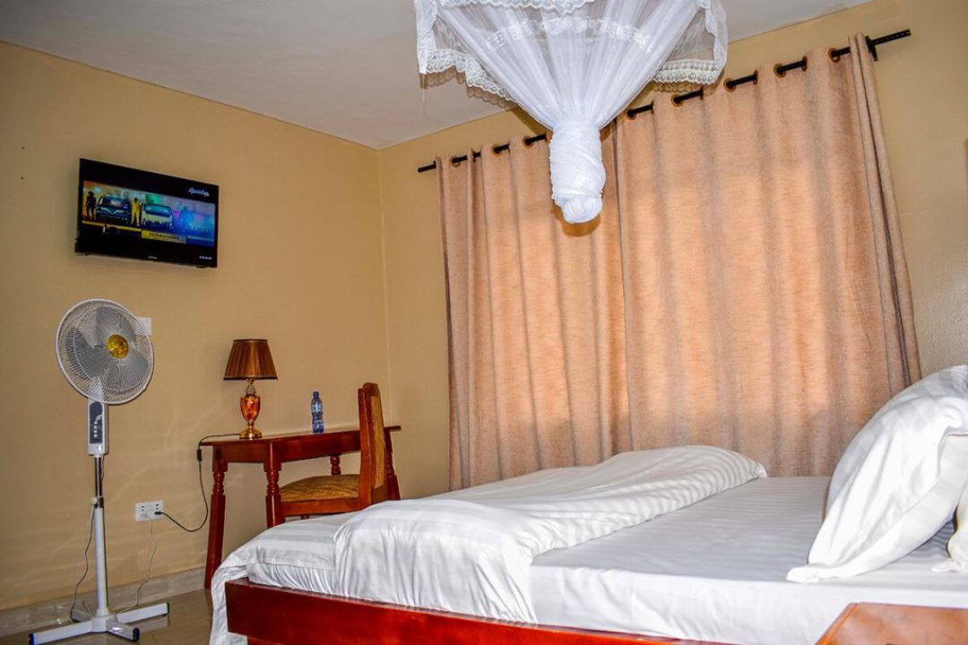 Deluxe Bedroom Photo Rocy Hotel Mbale Uganda Western Region 1