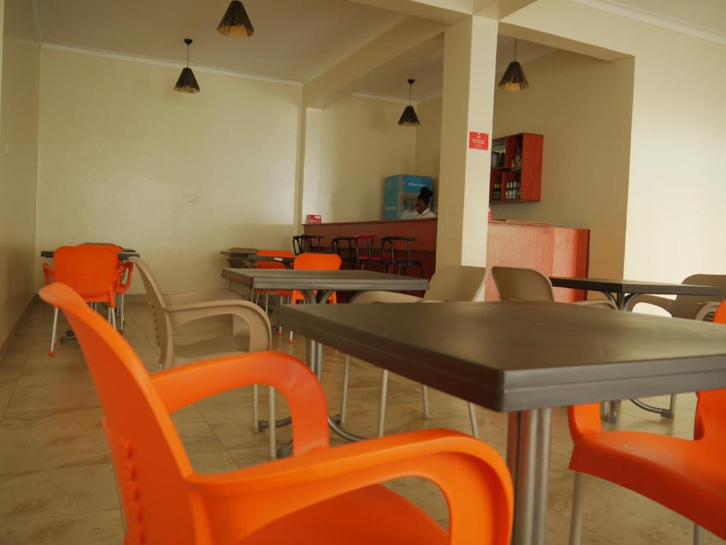 Restaurant Photo Patrinah Hotel Mbale Uganda Western Region 1