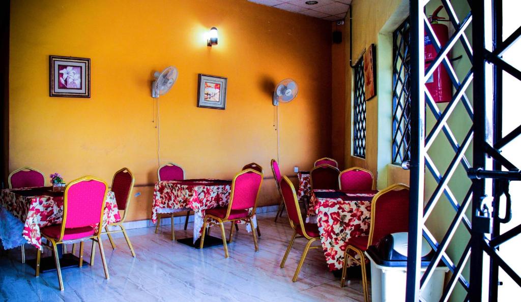 Restaurant Photo Mbale Travellers Inn Mbale Uganda Western Region