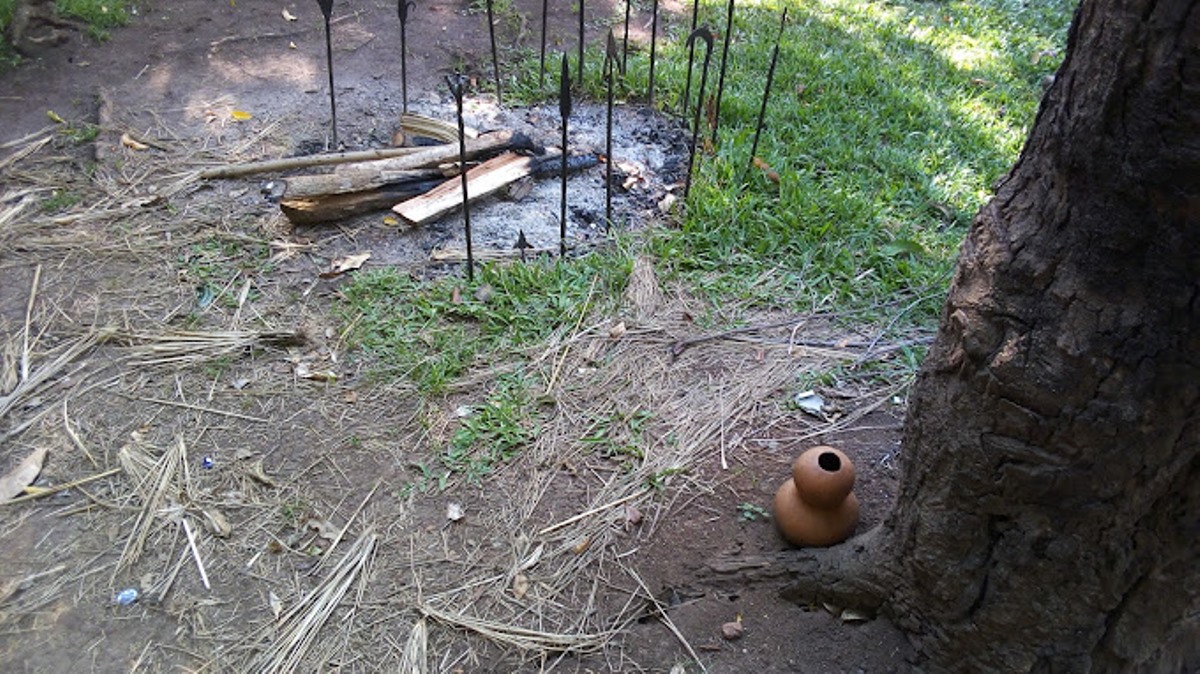 A photograph taken from Tanda Archeological pits in Uganda