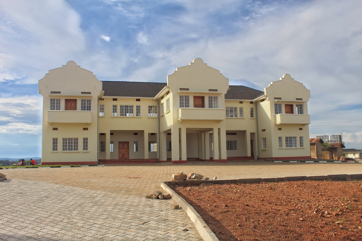 A photograph of the Ankole Kingdom Palace located in South - Western Uganda.