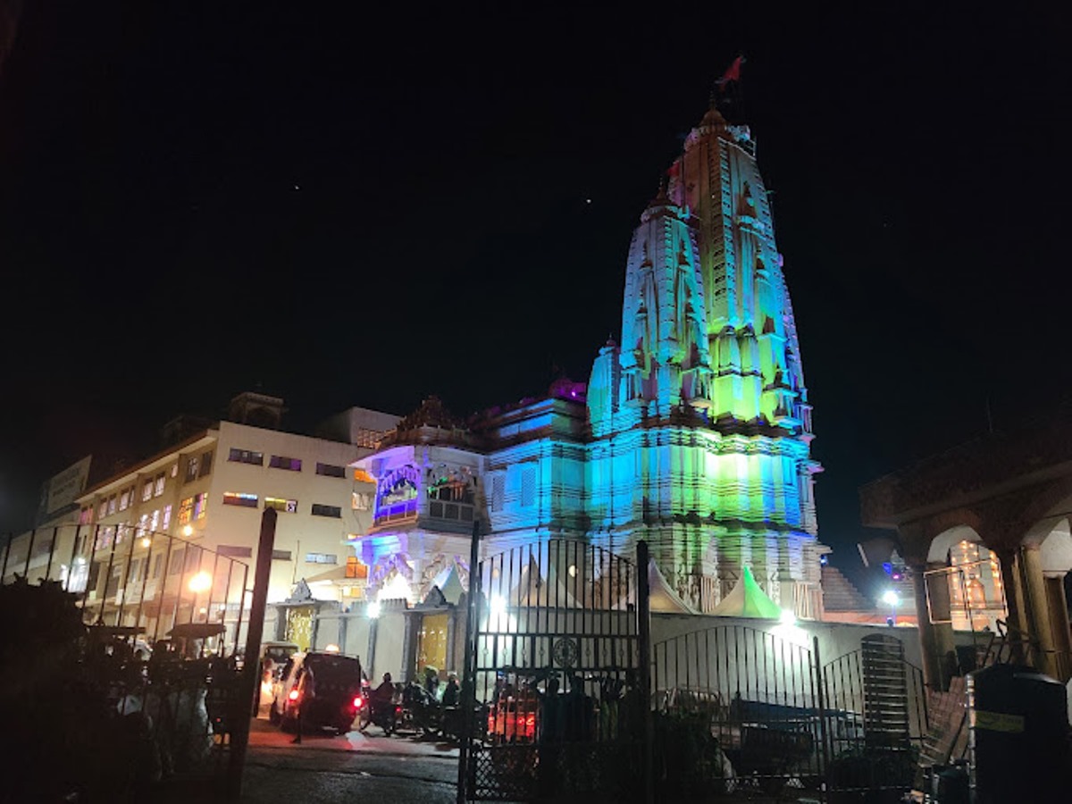 A photograph of the SSDM Hindu Temple in Kampala, Uganda