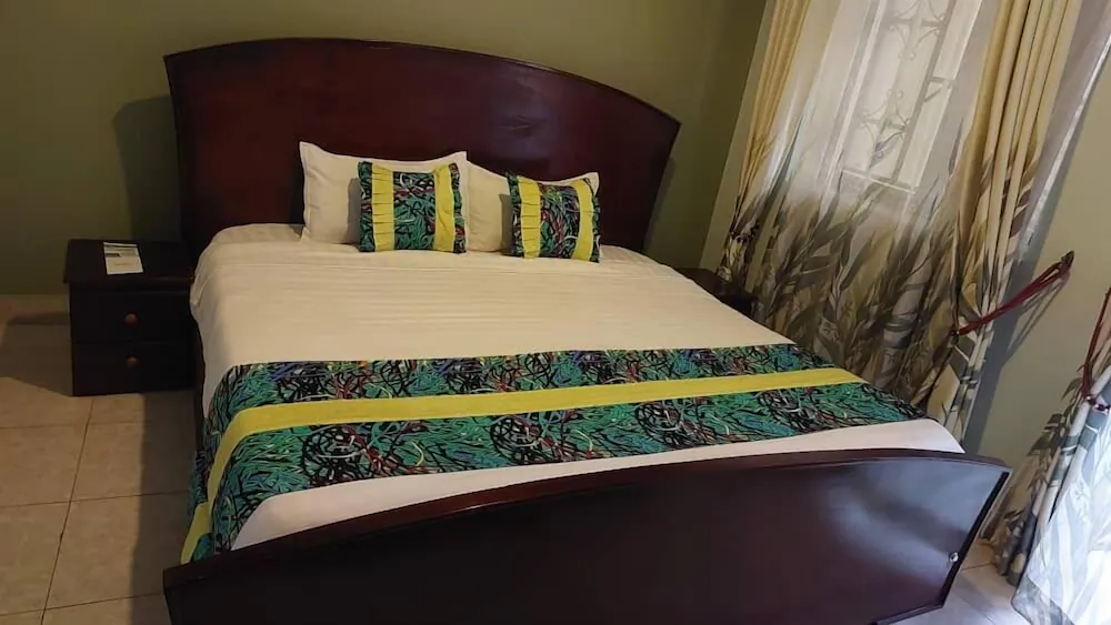 Standard Double Bedroom Photo The Spot Hotel Mbale Uganda Western Region