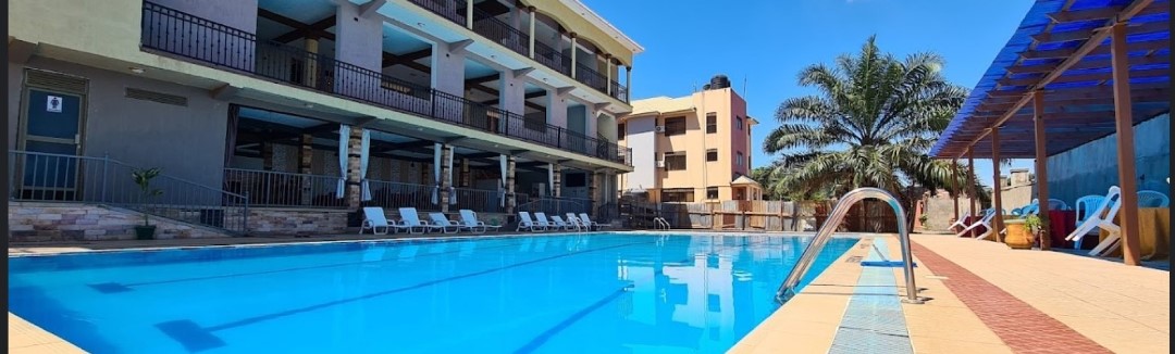 Outdoor Swimming pool Photo Mountain Inn Hotel Mbale Uganda Western Region 2