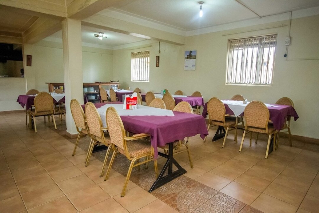 Restaurant Photo Town Lodge Tororo Western Region Uganda 1