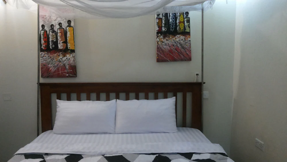 Double Bedroom Photo The Pagoda Guest House Gulu Uganda Northern Region 1