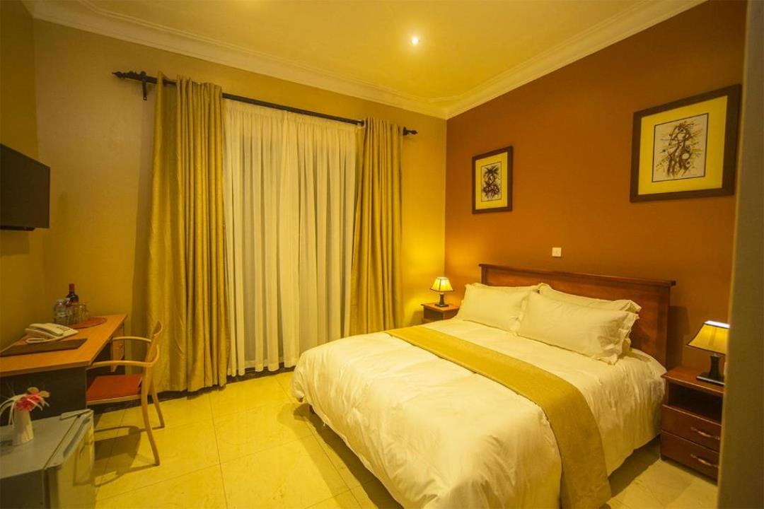 Double Bedroom Photo Hotel 360 Kampala Uganda Central Region