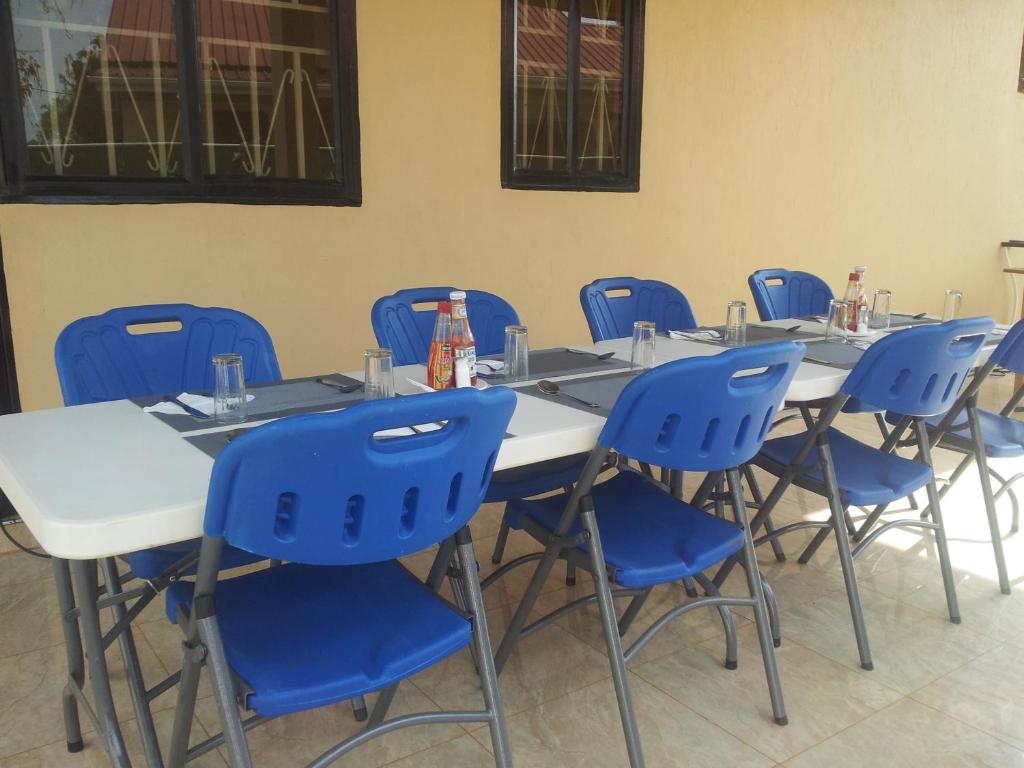 Restaurant Photo Dich Comfort Hotel Gulu Uganda Northern Region 1