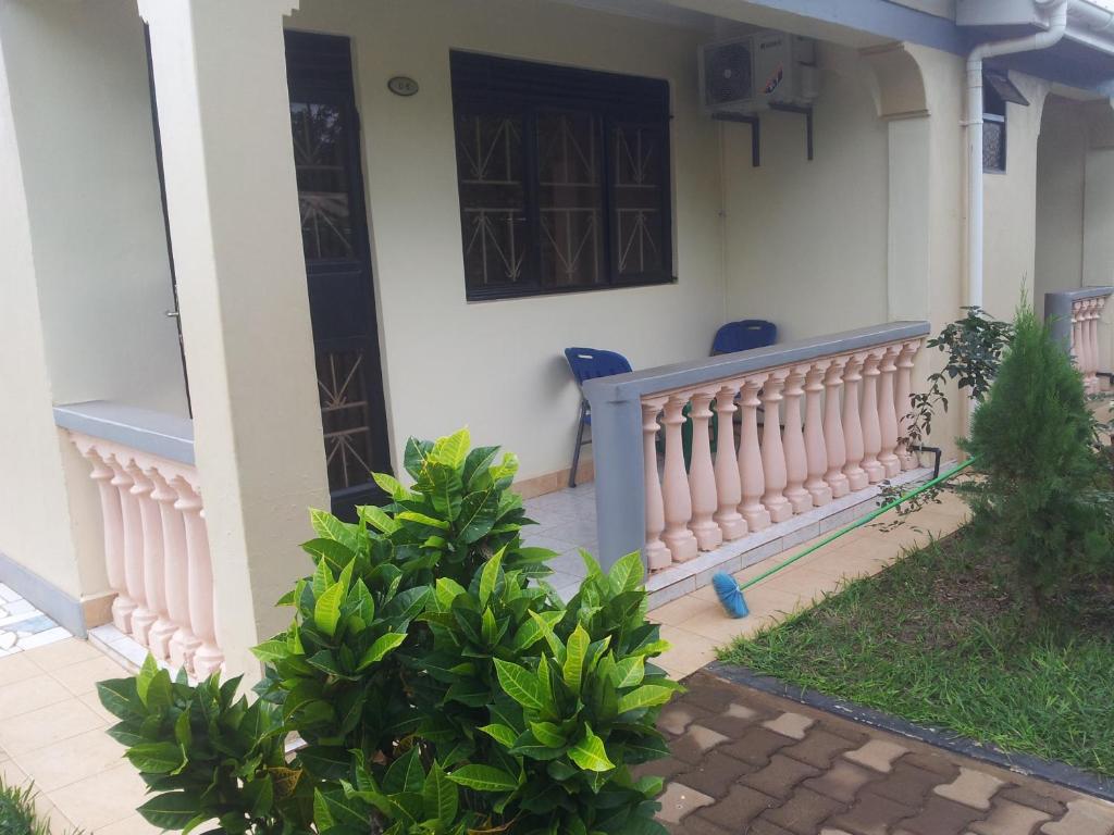 Room Exterior Photo Dich Comfort Hotel Gulu Uganda Northern Region