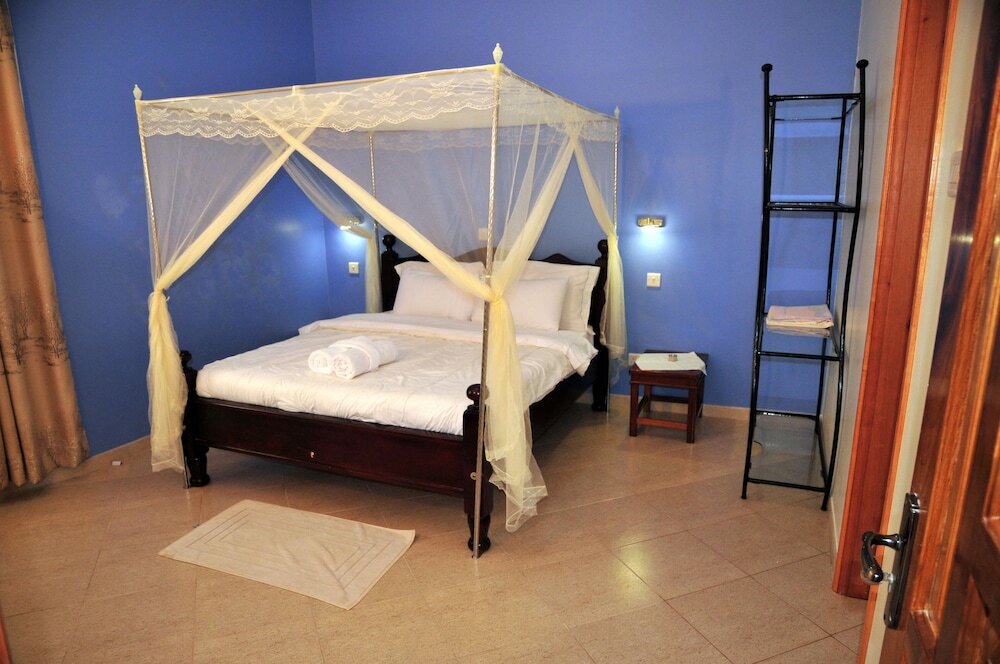 Executive Suite Bedroom Photo Victoria lake view Guest House Entebbe Uganda Central Region 1