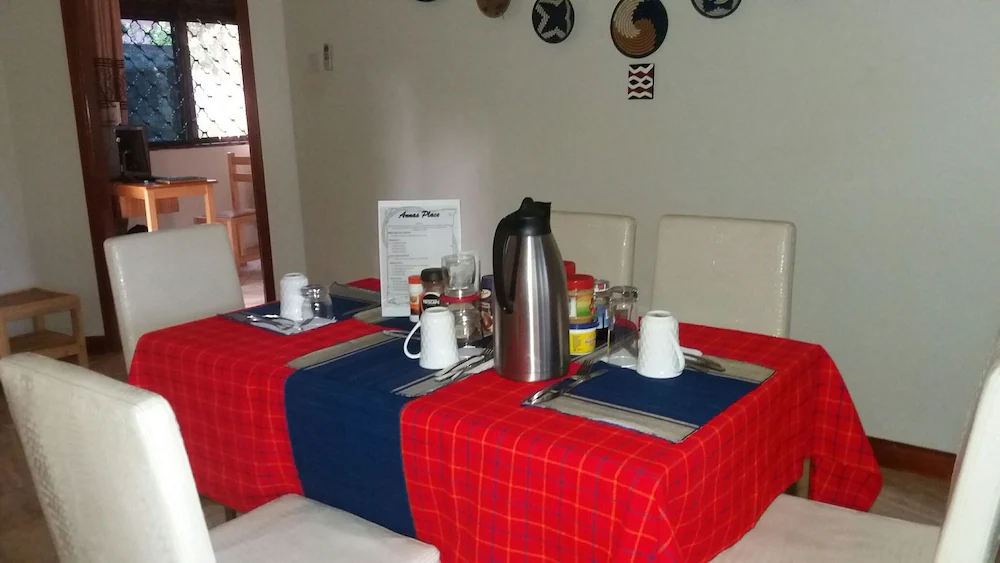 Breakfast Photo Annas Bed And Breakfast Entebbe Central Region