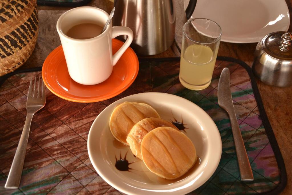 Breakfast Photo Topi Lodge Ishasha Uganda Central Region