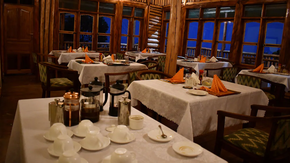 Restaurant Photo Bwindi Orugano Lodge Kisoro Uganda Western Region 1