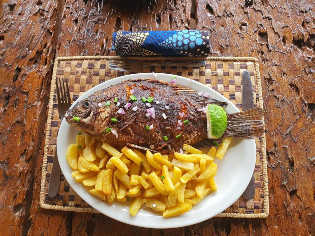 Food Photo Tilapia Lodge Entebbe Uganda Central Region