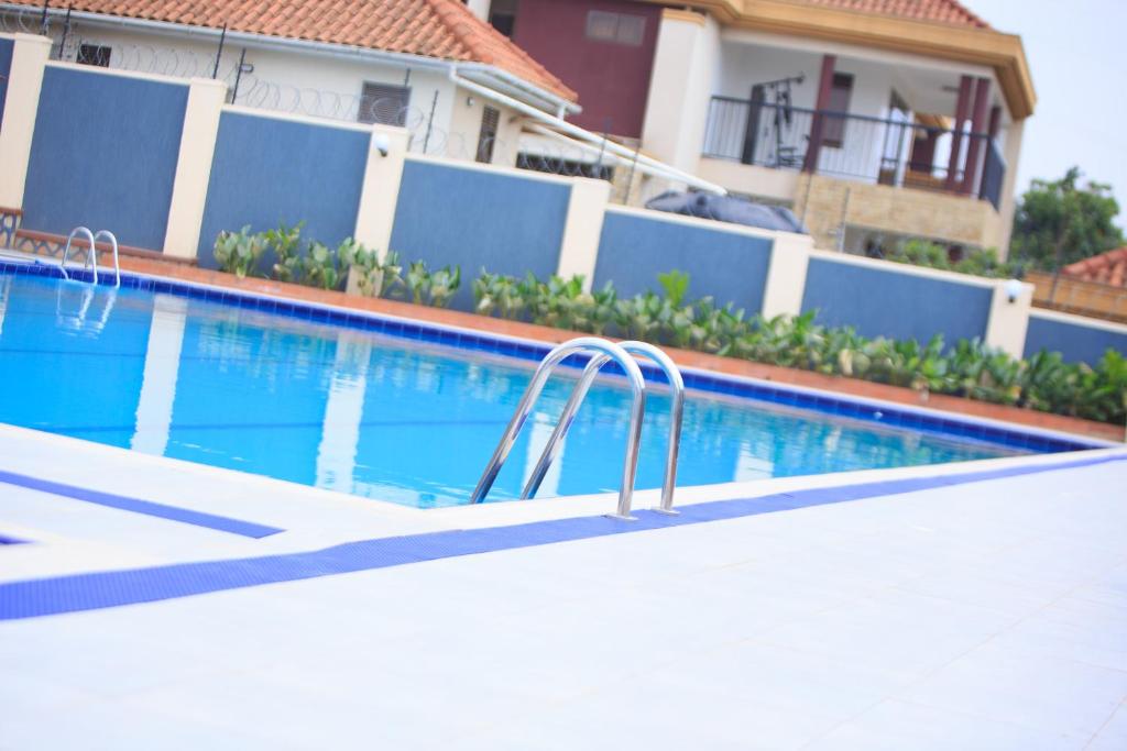 Outdoor swimming pool Photo The Harp Hamilton Park Kampala Central Region