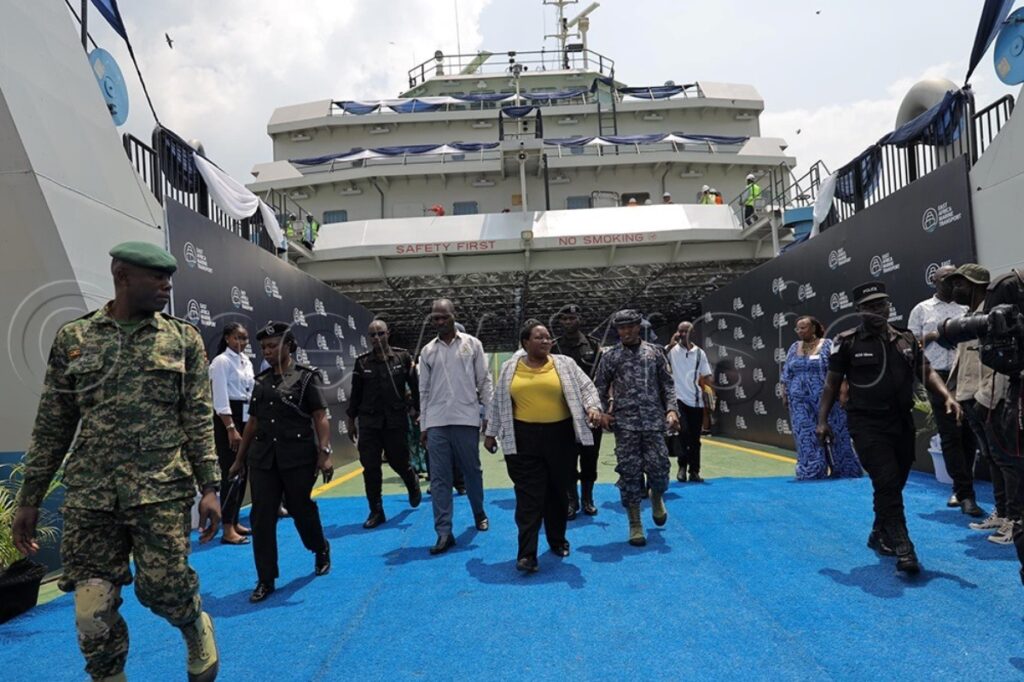 East Africa Marine Transport (EAMT) has commissioned M.V. Mpungu, the first scheduled roll-on/roll-off freight vessel to start commercial operations on Lake Victoria