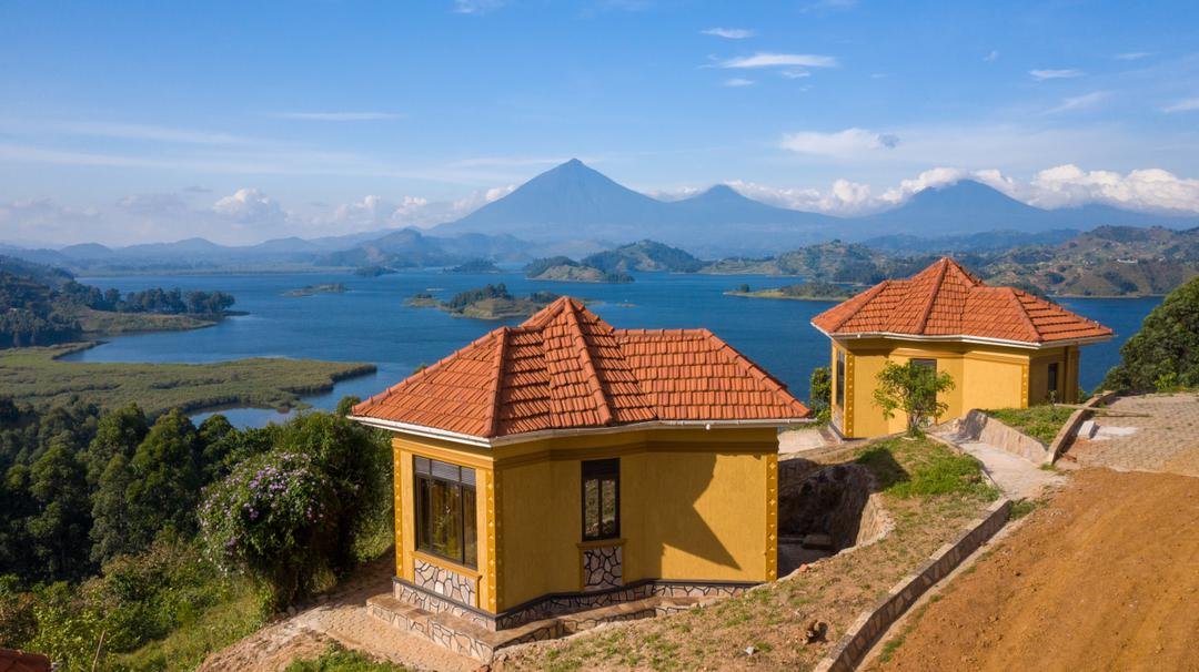 Lake Mutanda Executive cottages Mushongero