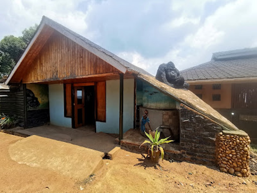 Property Exterior Photo Bakiga lodge Bwindi Forest National Park Uganda Western Region 3