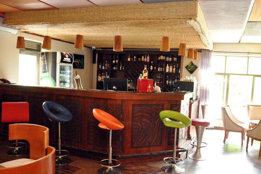 Bar Photo Igongo Country Hotel and Cultural Centre Mbarara Western Region 1