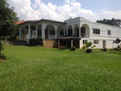 Property Exterior Photo Egg Botanical View Entebbe Central Region 1