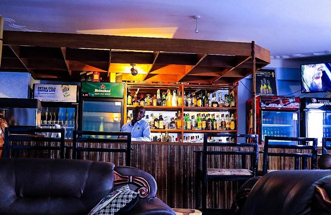 Bar Photo Central Inn Hotel Entebbe Uganda Central Region