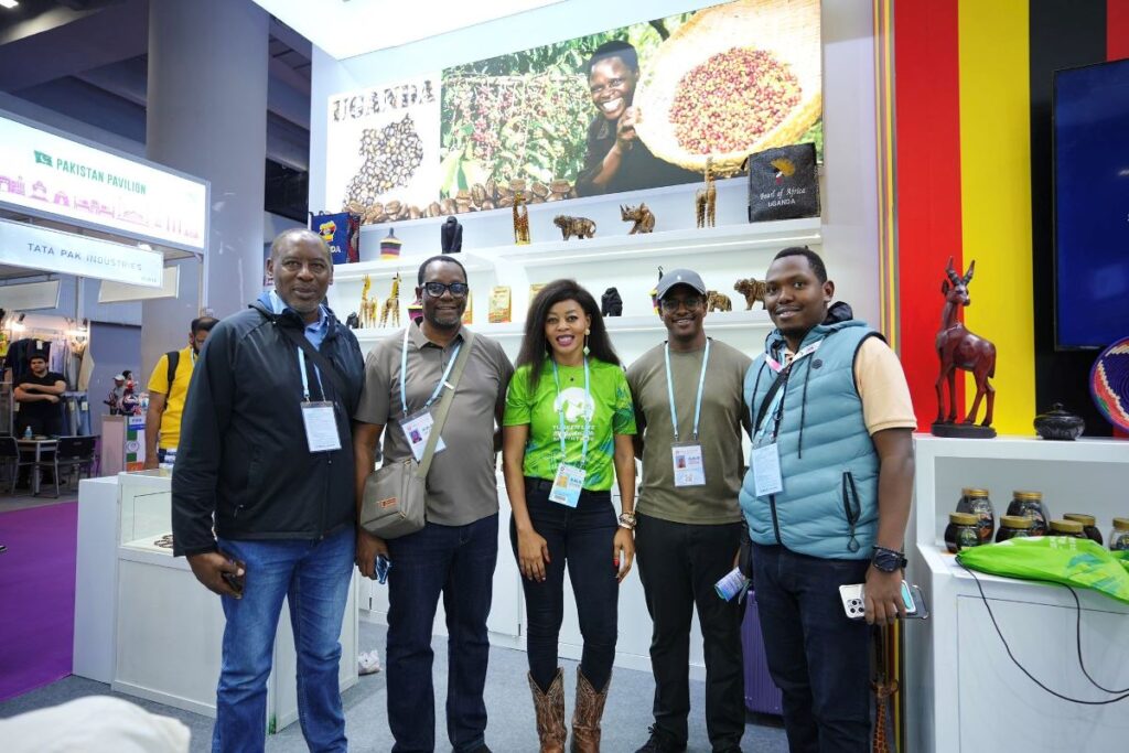 Photograph of Amb. Judyth Nsababera posing with some of the Ugandan participants in the Canton Fair taken during the 137th session of the Canton Fair in Guangzhou, China