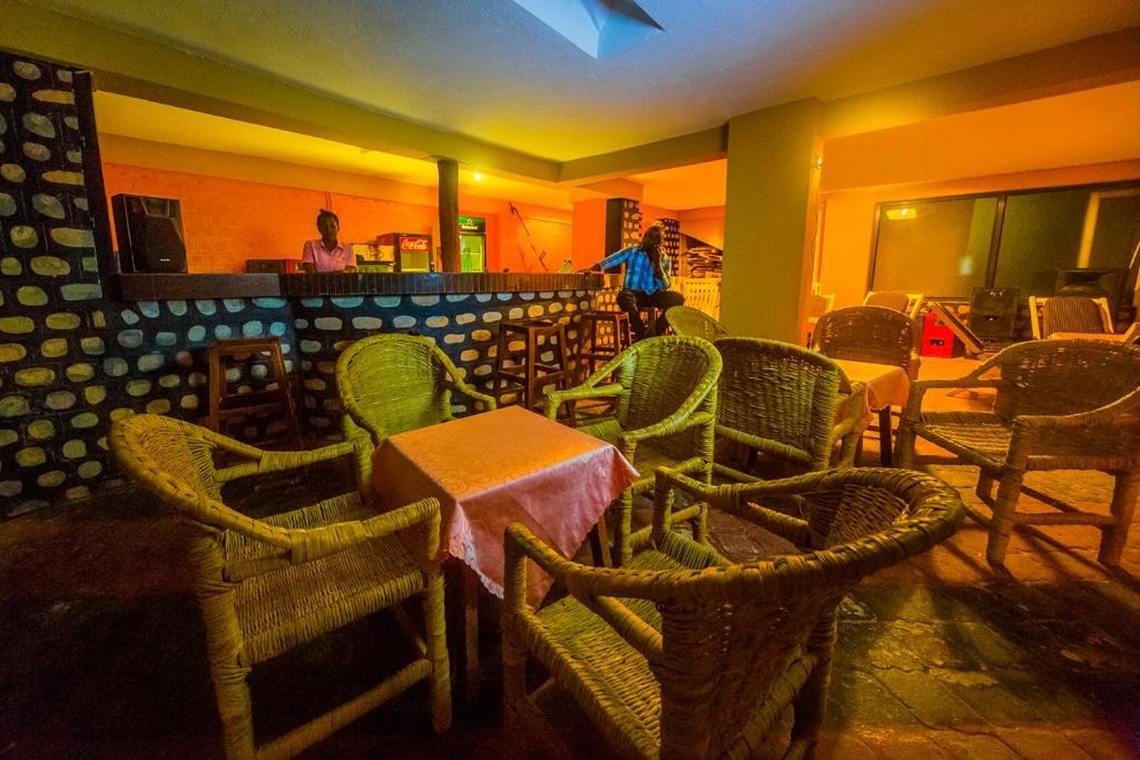 Bar Photo Hotel Royal Nest Entebbe Central Region 1