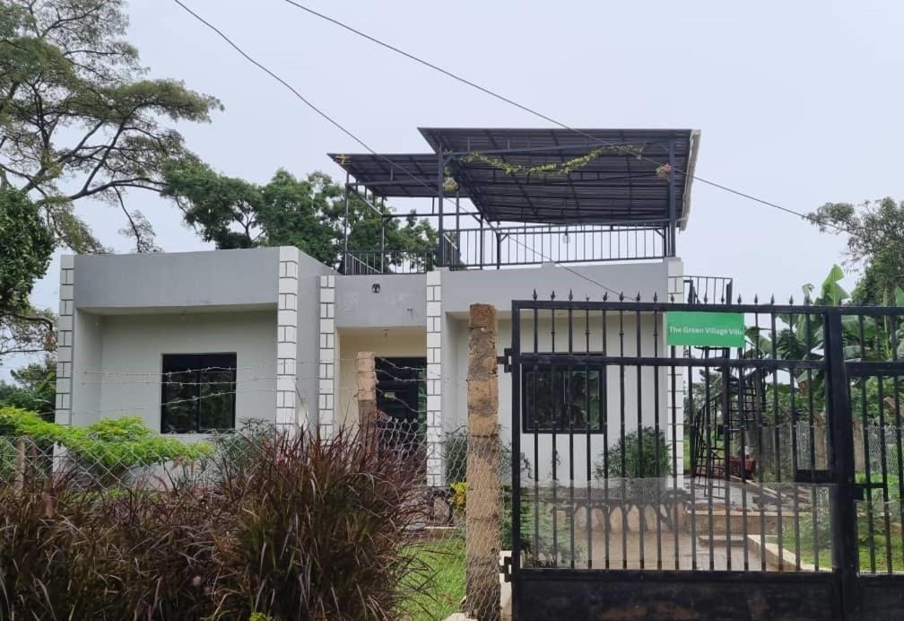 Property Exterior Photo The Green-village Villa Entebbe Central Region