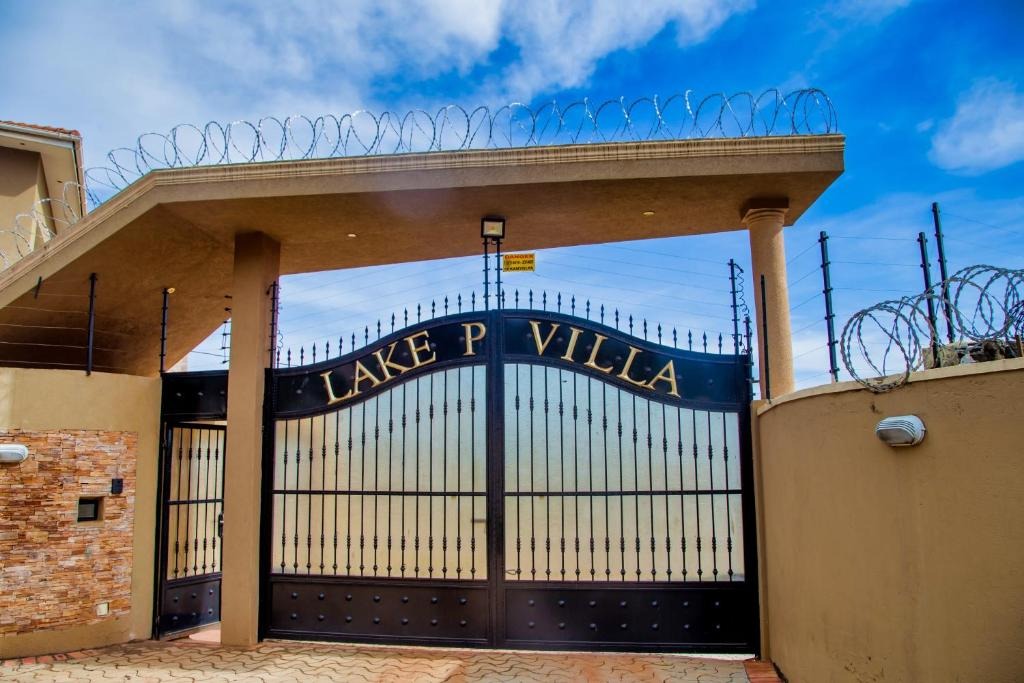 Entrance Photo Lake Point Villa Entebbe Central Region