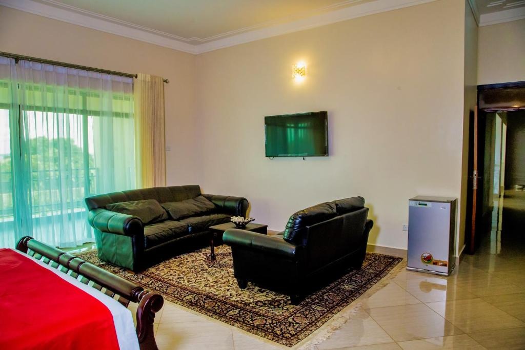 Living area Photo Lake Point Villa Entebbe Central Region