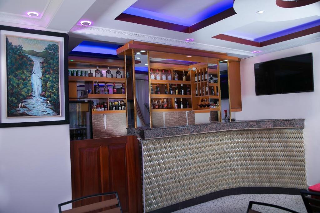 Bar Photo Red Sox Hotel Kampala Central Region 1