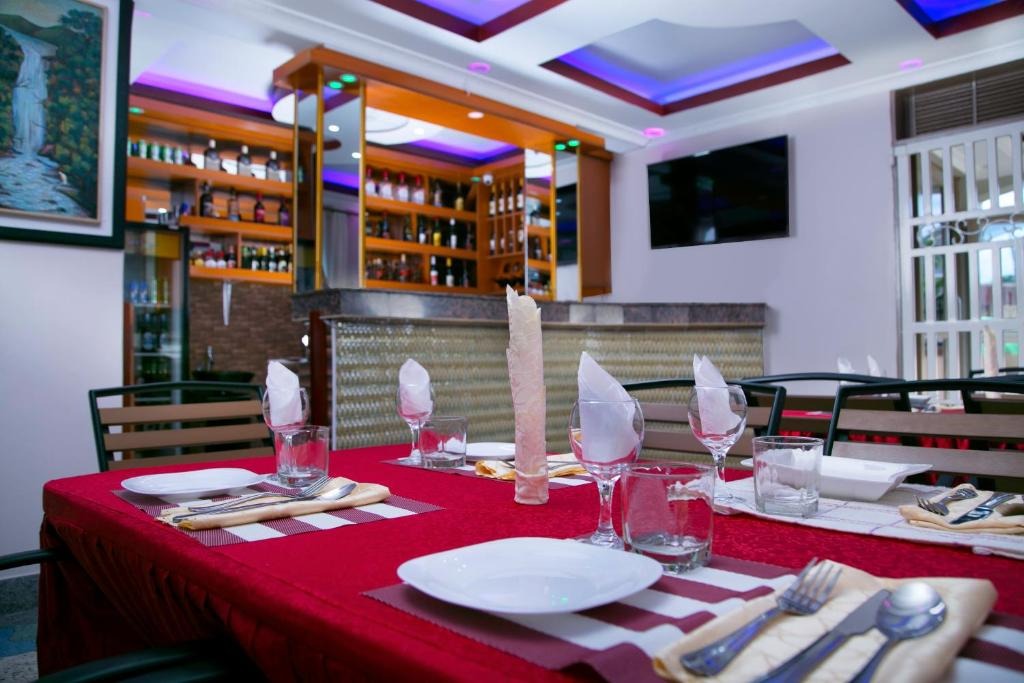 Bar Photo Red Sox Hotel Kampala Central Region