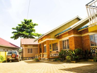 Property Exterior Photo Keba Xpress Inn Entebbe Central Region