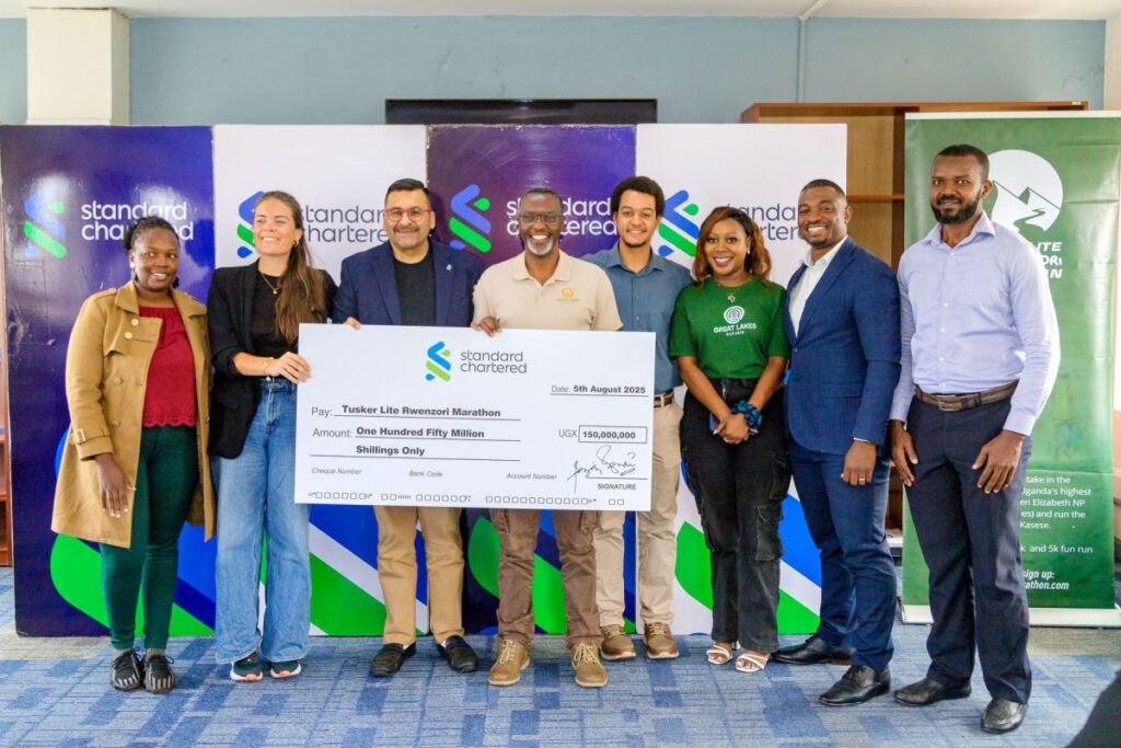 Standard Chartered Bank Uganda recently handed over a UGX 150 million cheque to Amos Wekesa, the Team Leader of the Rwenzori marathon as contribution to the marathon