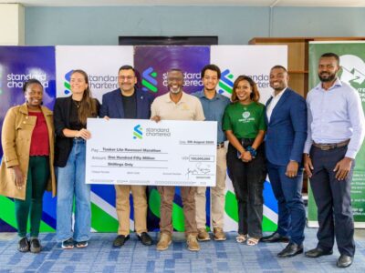 Standard Chartered Bank Uganda recently handed over a UGX 150 million cheque to Amos Wekesa, the Team Leader of the Rwenzori marathon as contribution to the marathon