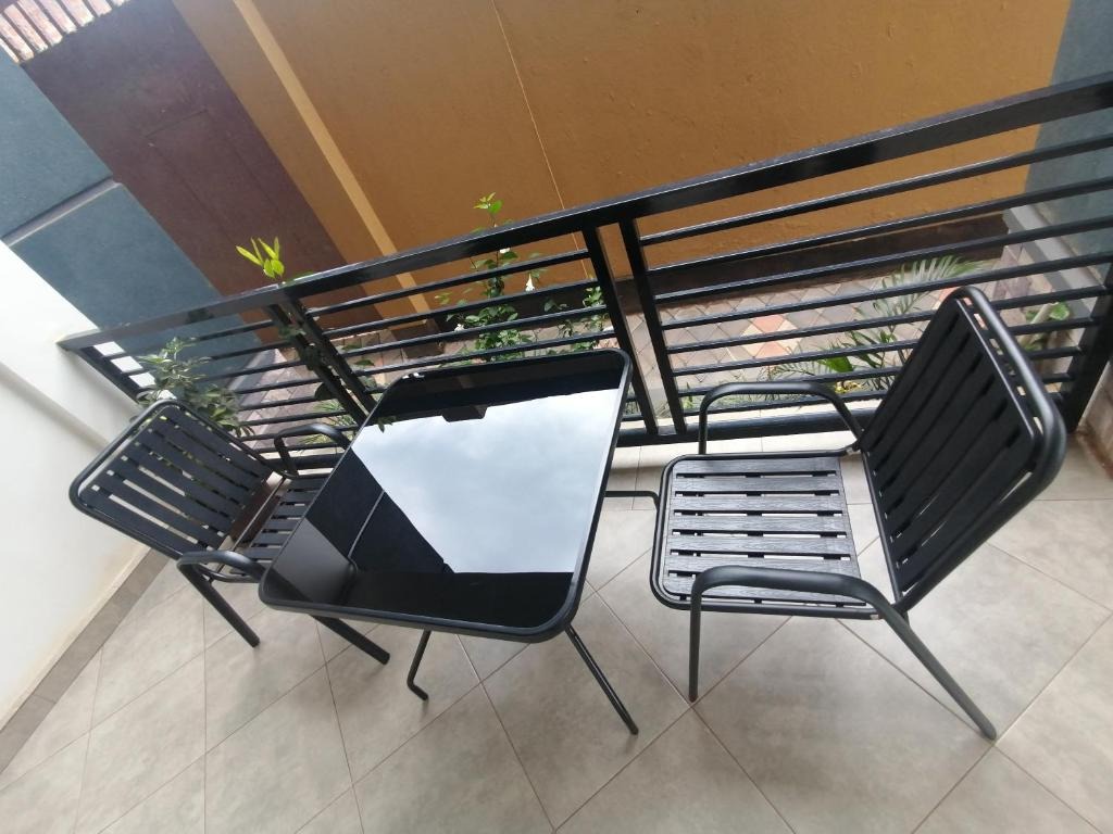 Balcony Photo Petal Palace Motel Masindi Central Region