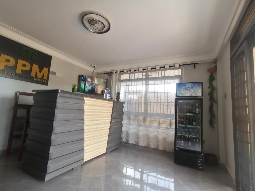 Front Desk Photo Petal Palace Motel Masindi Central Region 1
