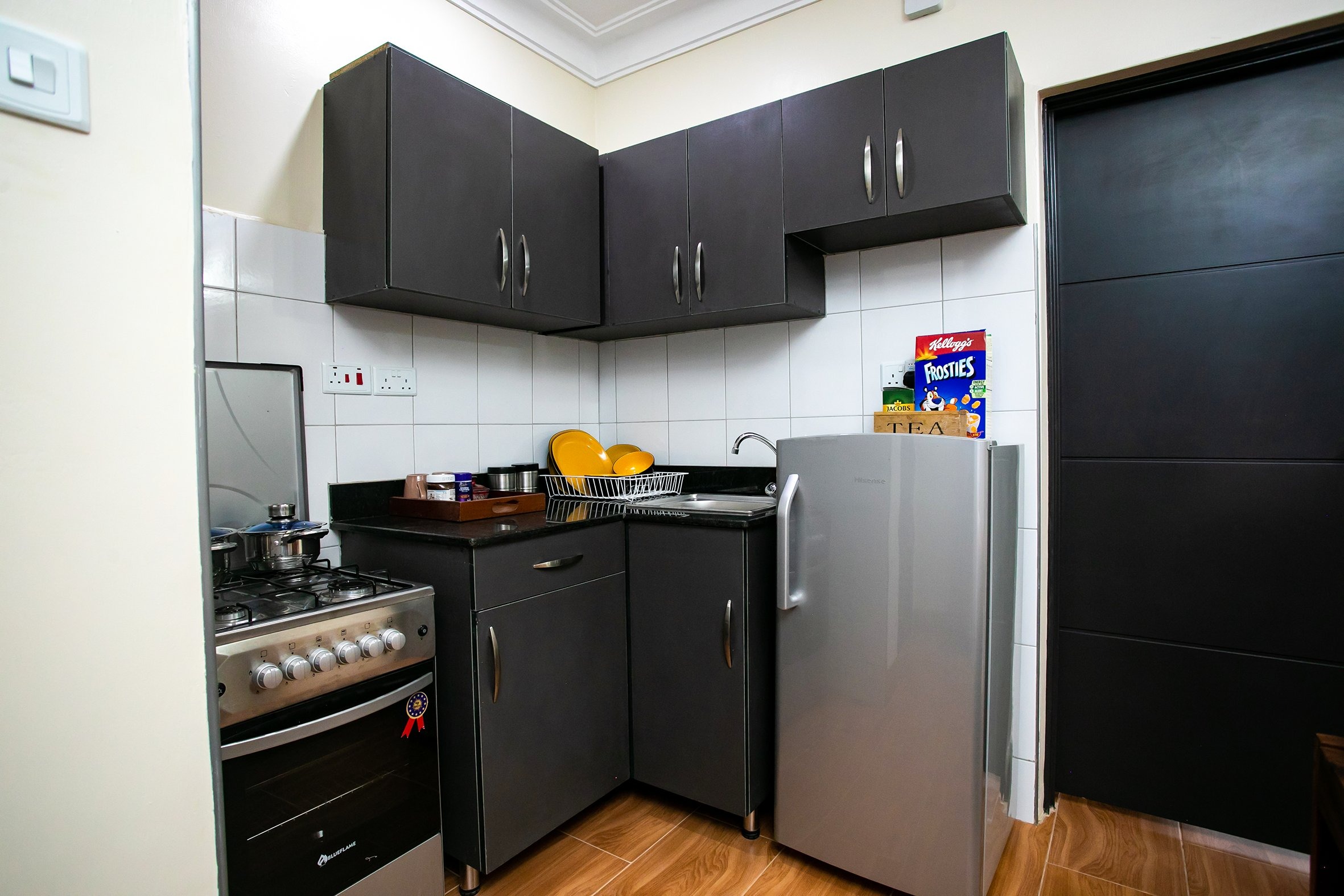 Kitchen Photo Riverside Suites Apartments Kampala Central Region