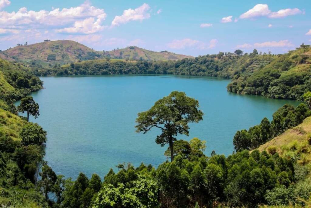 Photograph of Lake Nyinambuga in Bunyaruguru in Western Uganda