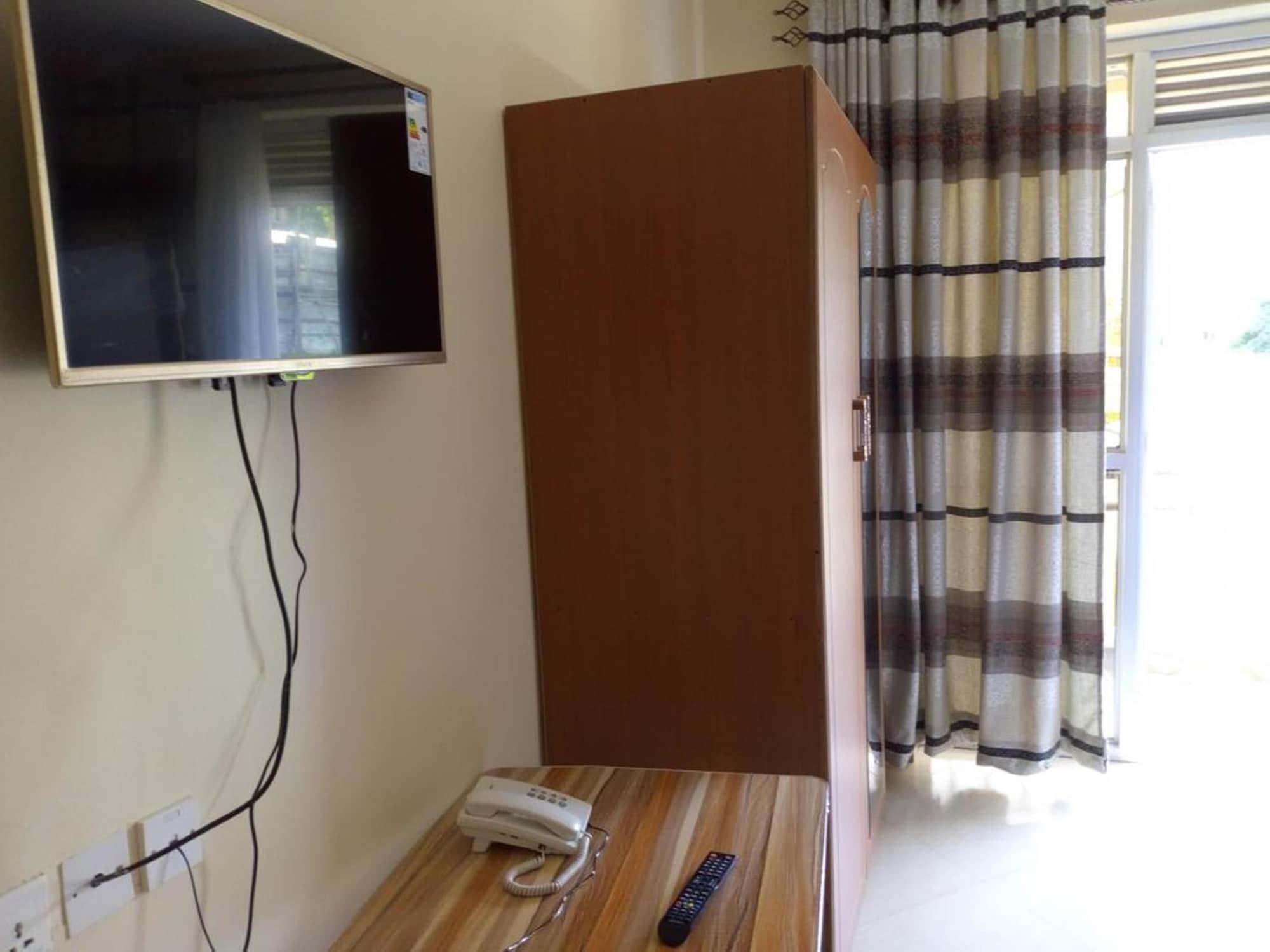 Working Desk Photo Court Lane Hotel Masaka Central Region